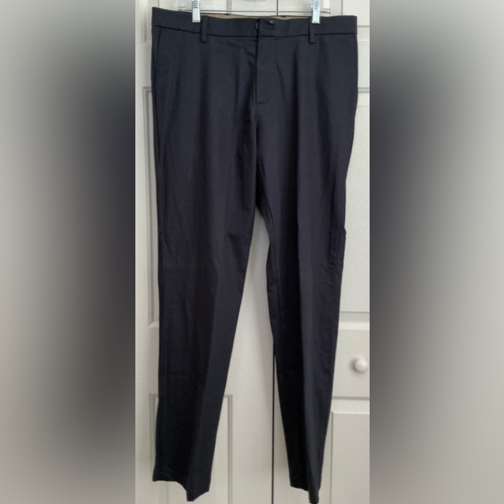2 pair flat front Dockers. 36/34